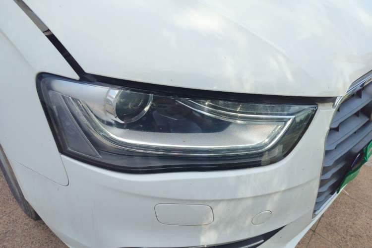 Used Audi A4L 2016 30 TFSI Collector's Edition Automatic Comfort Model Right Front Headlight