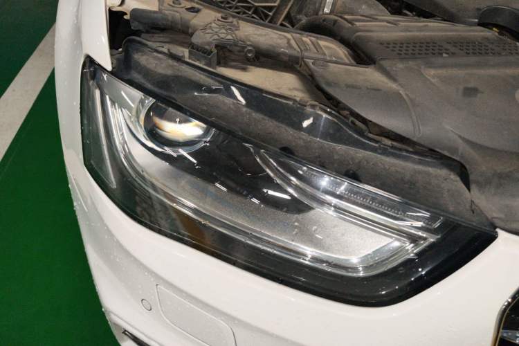 Used Audi A4L 2016 35 TFSI Collection Edition S line Comfort Model Right Front Headlight