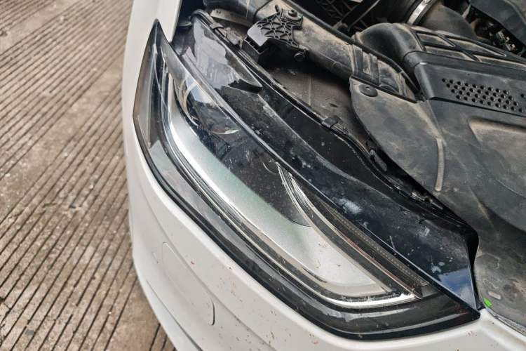 Used Audi A4L 2016 35 TFSI Collector's Edition Automatic Standard Model Right Front Headlight