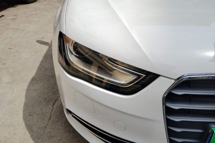 Used Audi A4L 2016 30 TFSI Collector's Edition Automatic Comfort Model Right Front Headlight