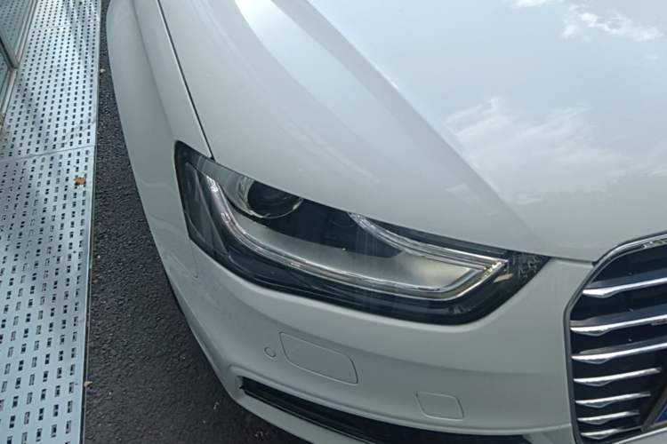 Used Audi A4L 2016 35 TFSI Collection Edition S line Luxury Model Right Front Headlight