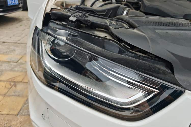 Used Audi A4L 2016 35 TFSI Collection Edition S line Comfort Model Right Front Headlight