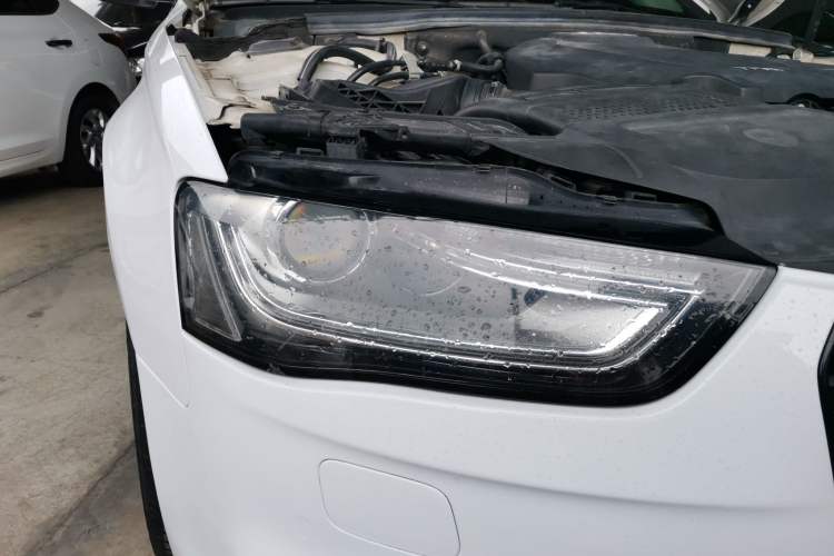 Used Audi A4L 2016 35 TFSI Collector's Edition Automatic Standard Model Right Front Headlight