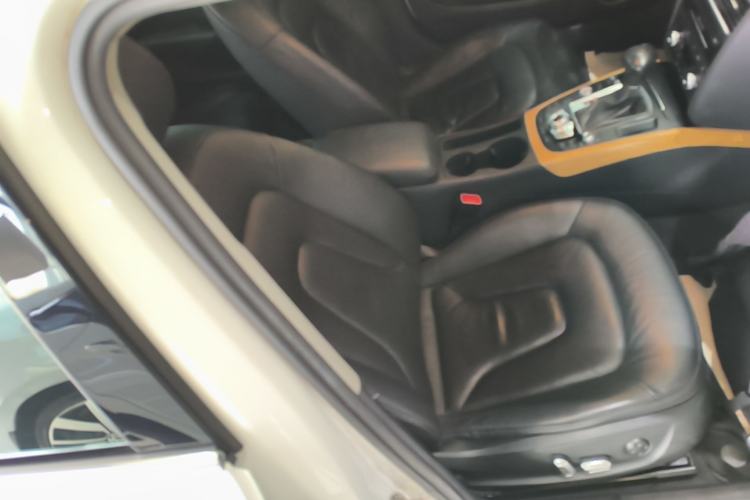 Used Audi A4L 2016 35 TFSI Collection Edition S line Luxury Model Right Front Seat