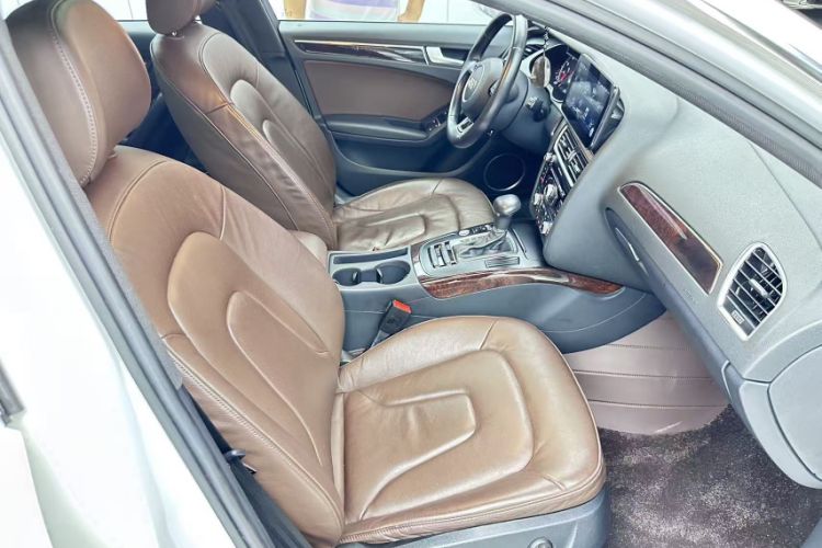 Used Audi A4L 2016 35 TFSI Collection Edition S line Comfort Model Right Front Seat