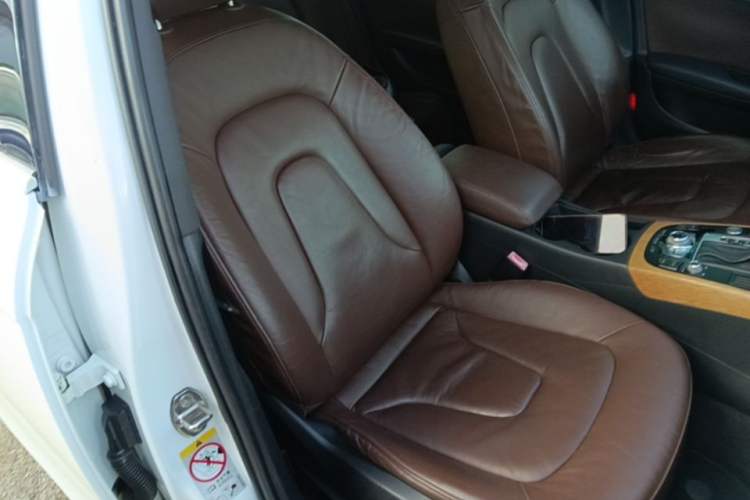 Used Audi A4L 2016 35 TFSI Collection Edition S line Luxury Model Right Front Seat