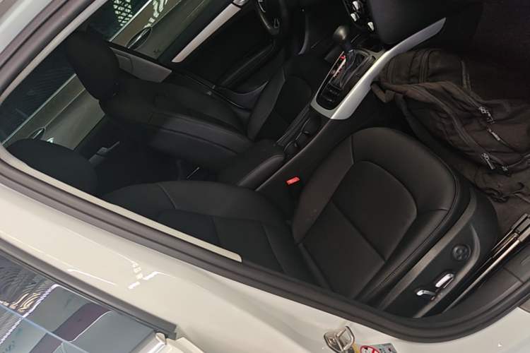 Used Audi A4L 2016 35 TFSI Collector's Edition Automatic Standard Model Right Front Seat