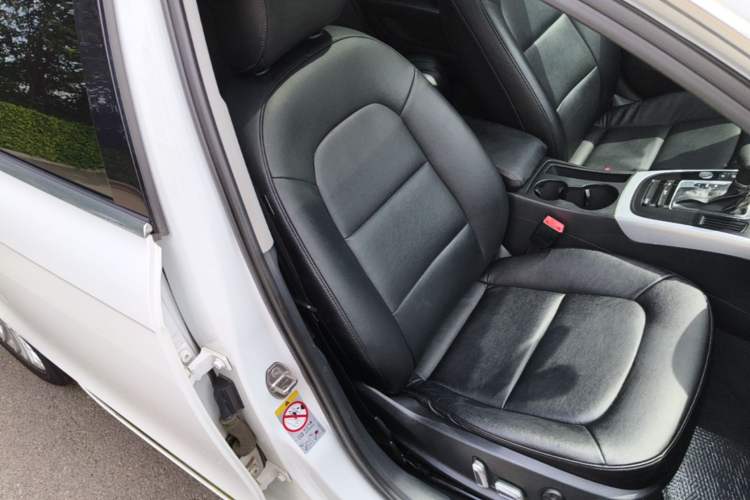 Used Audi A4L 2016 35 TFSI Collector's Edition Automatic Standard Model Right Front Seat
