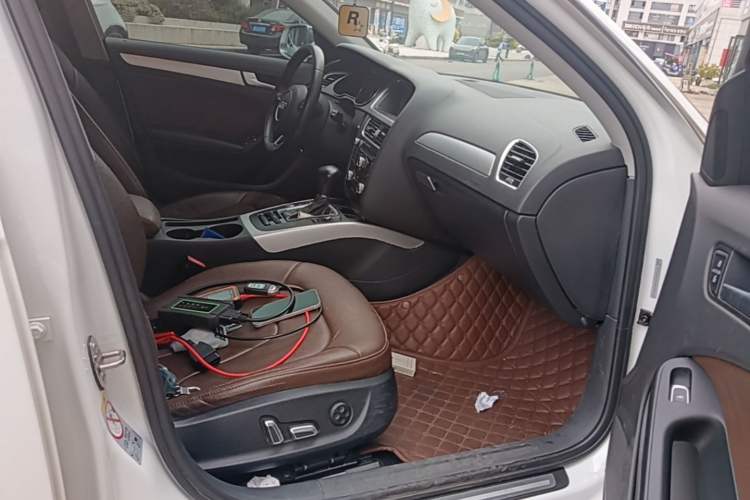 Used Audi A4L 2016 35 TFSI Collector's Edition Automatic Standard Model Right Front Seat