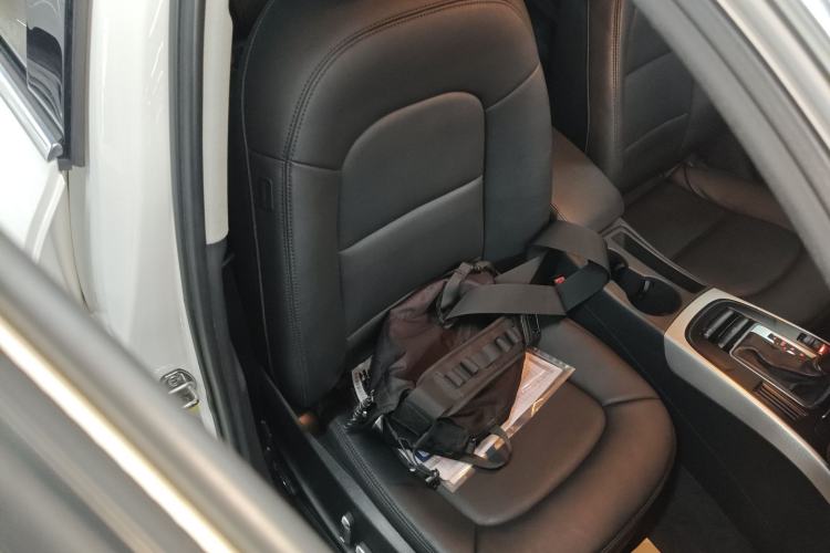 Used Audi A4L 2016 30 TFSI Collector's Edition Automatic Comfort Model Right Front Seat