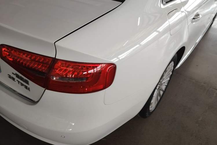 Used Audi A4L 2016 35 TFSI Automatic Comfort Model Right Rear Taillight
