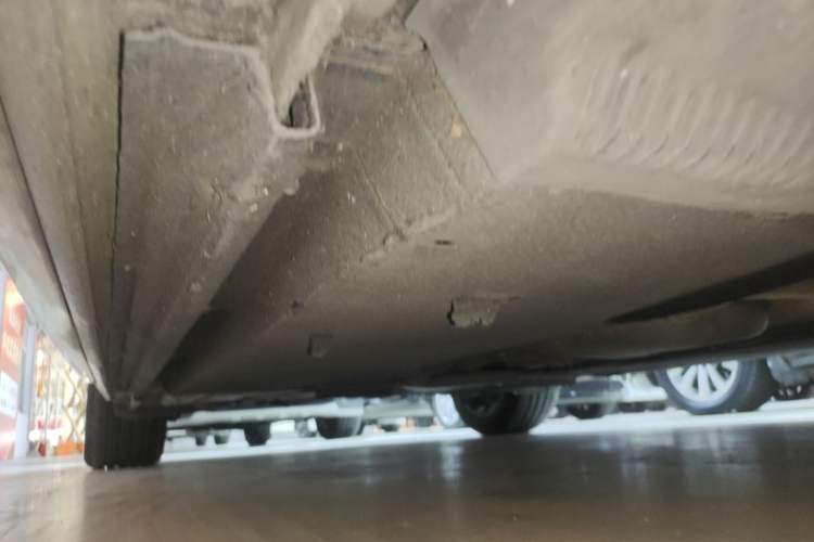 Used Audi A4L 2016 35 TFSI Collector's Edition Automatic Standard Model Right Side Sill