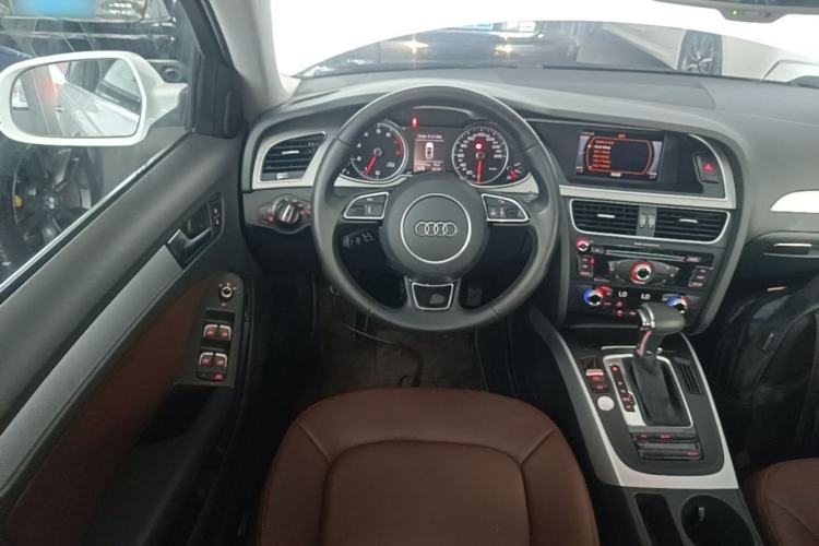 Used Audi A4L 2016 35 TFSI Collector's Edition Automatic Standard Model Steering Wheel