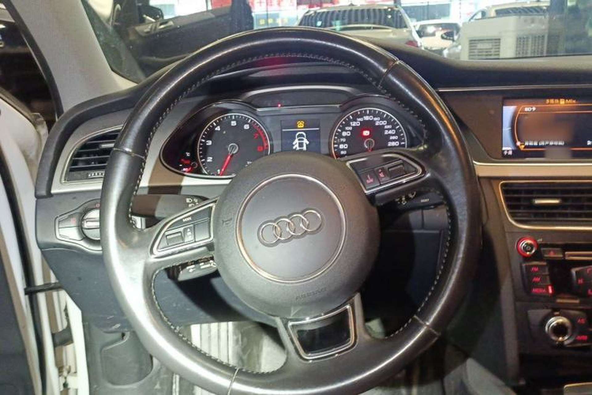 Used Audi A4L 2016 35 TFSI Collector's Edition Automatic Standard Model Steering Wheel