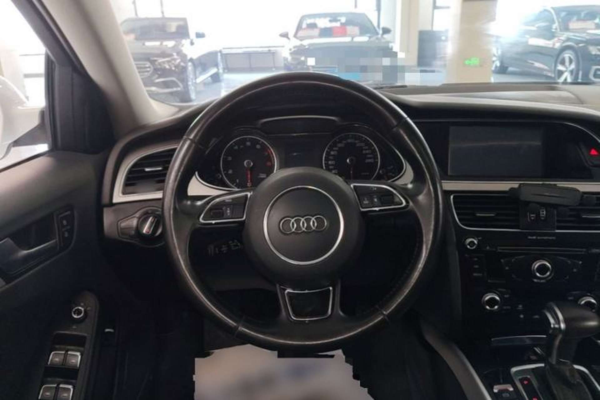 Used Audi A4L 2016 35 TFSI Collector's Edition Automatic Standard Model Steering Wheel