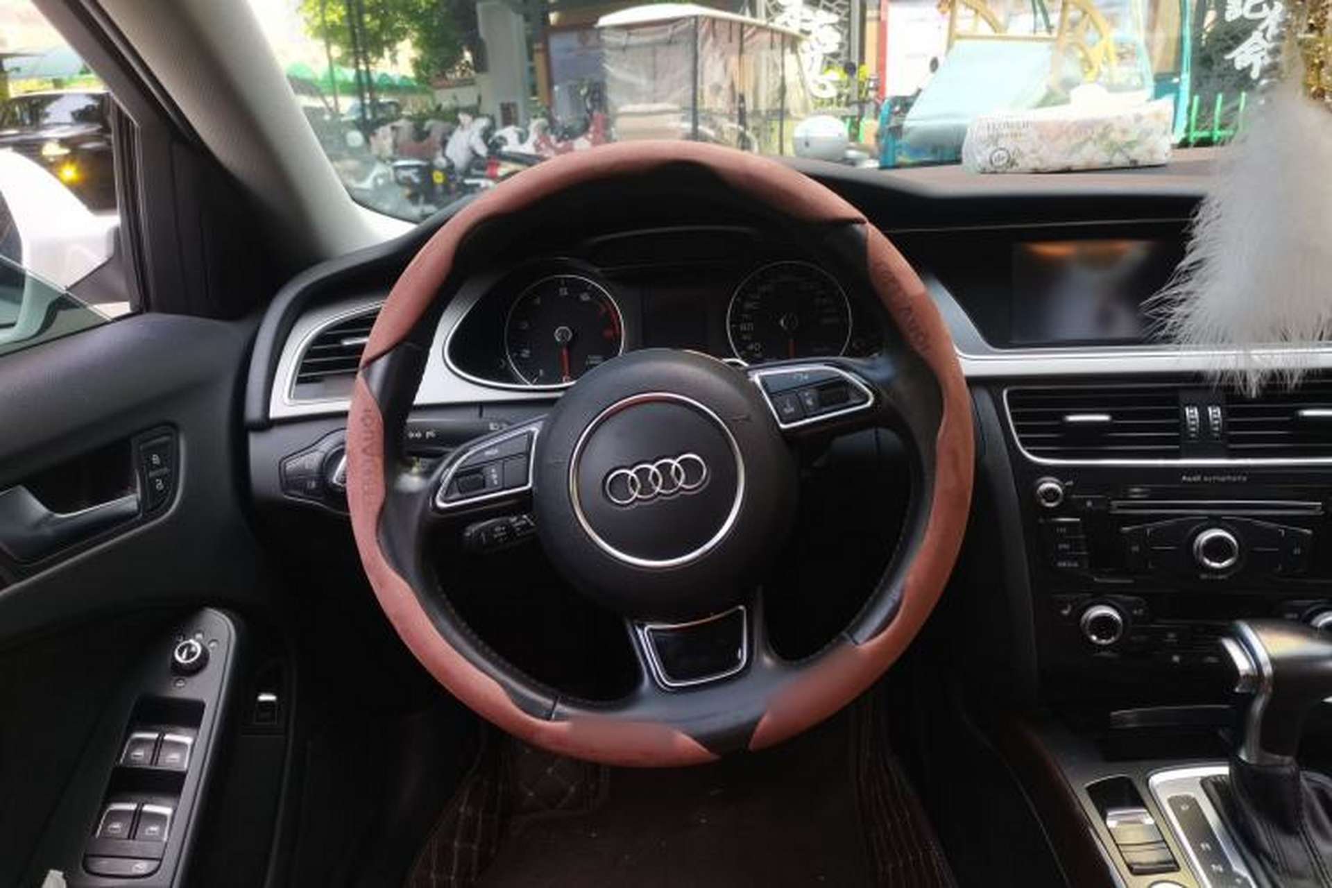 Used Audi A4L 2016 35 TFSI Collection Edition S line Comfort Model Steering Wheel