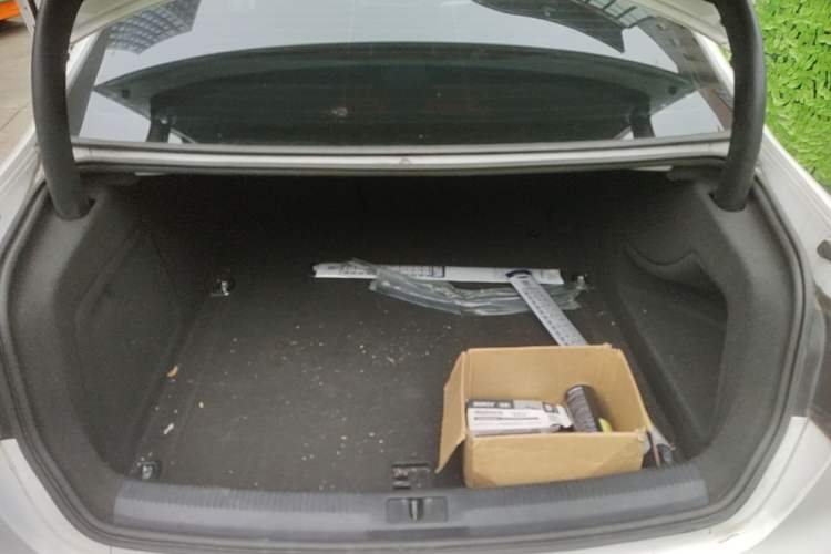 Used Audi A4L 2016 35 TFSI Collector's Edition Automatic Standard Model Trunk
