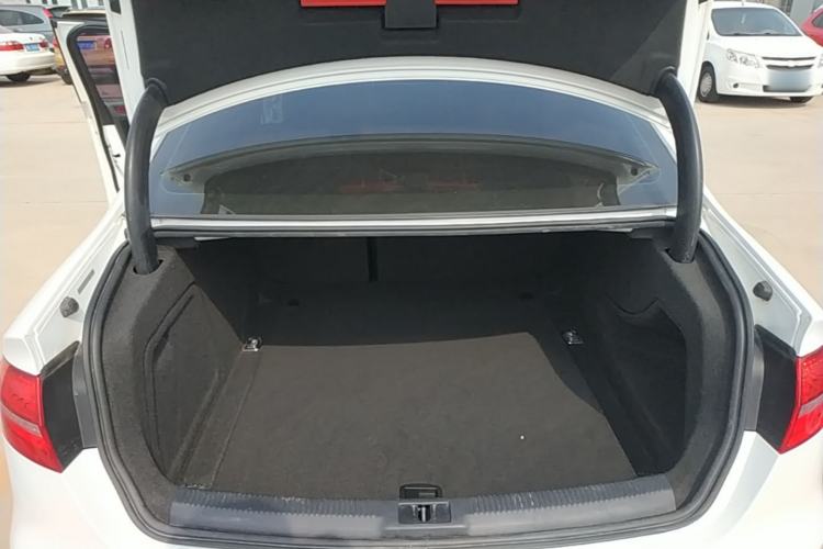 Used Audi A4L 2016 35 TFSI Collector's Edition Automatic Standard Model Trunk