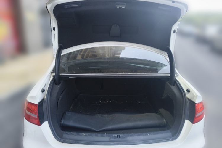 Used Audi A4L 2016 35 TFSI Collector's Edition Automatic Standard Model Trunk