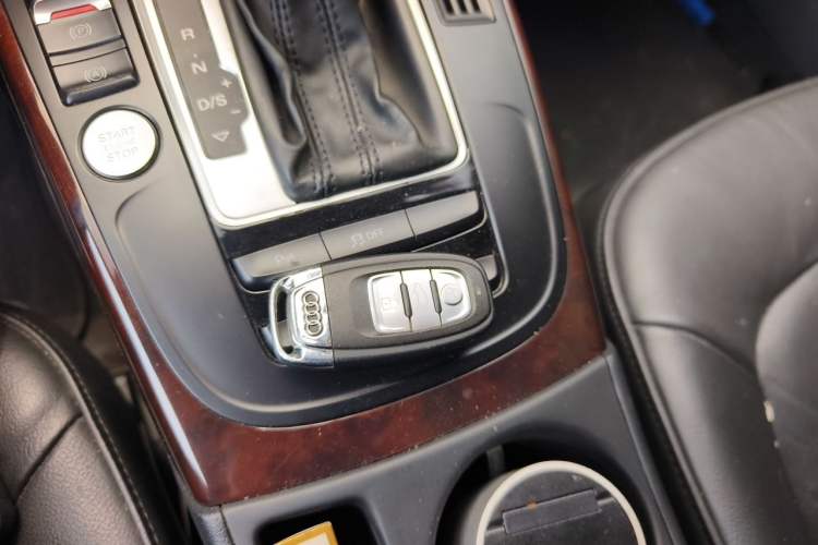 Used Audi A4L 2016 35 TFSI Automatic Comfort Model Vehicle Key