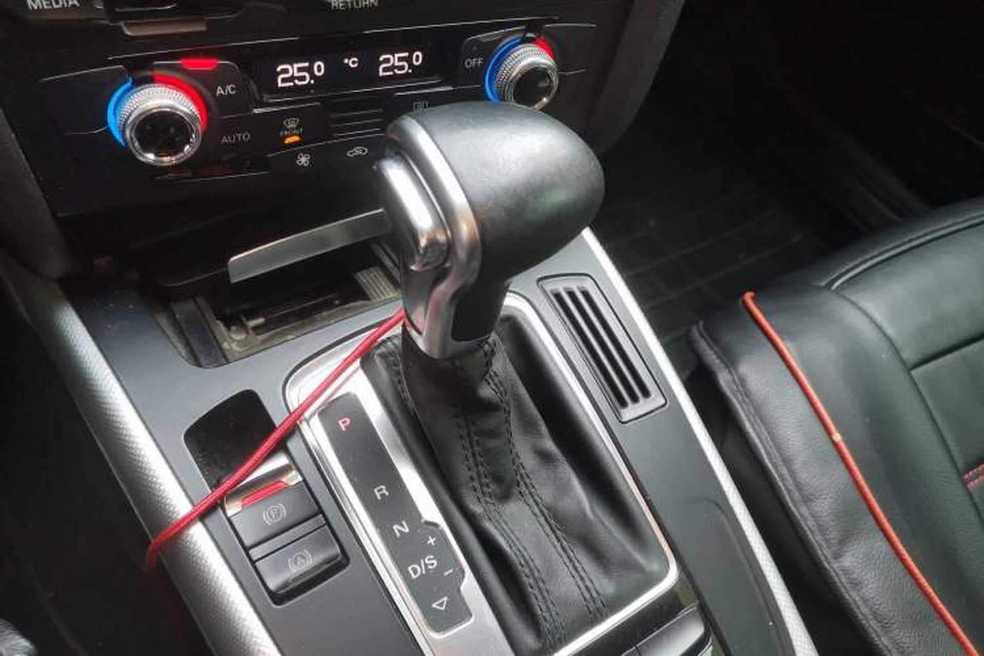 Used Audi A4L 2016 35 TFSI Collector's Edition Automatic Standard Model Gear Lever