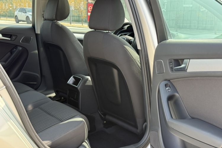 Used Audi A4L 2016 30 TFSI Collector's Edition Automatic Comfort Model Interior 13