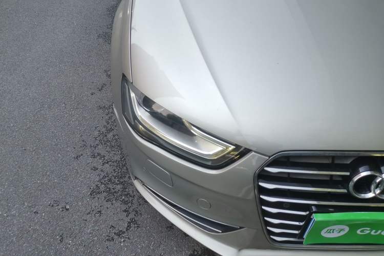 Used Audi A4L 2016 35 TFSI Collector's Edition Automatic Standard Model Right Front Headlight