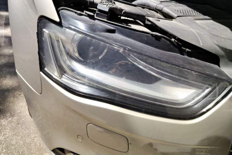 Used Audi A4L 2016 35 TFSI Collection Edition S line Comfort Model Right Front Headlight