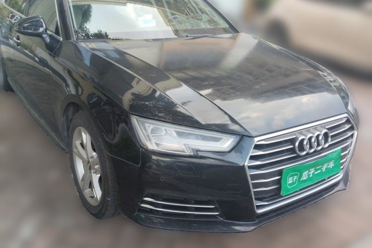 Used Audi A4L 2017 40 TFSI Fashion Model Front Right 45 Deg