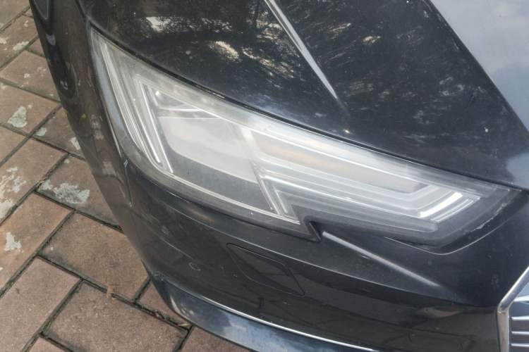 Used Audi A4L 2017 40 TFSI Fashion Model Right Front Headlight