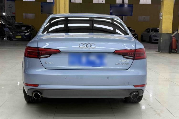 Used Audi A4L 2017 Plus 40 TFSI Ambition Model Exterior 4
