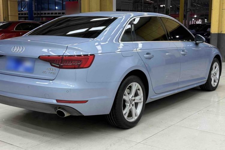 Used Audi A4L 2017 Plus 40 TFSI Ambition Model Exterior 5