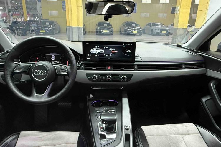 Used Audi A4L 2017 Plus 40 TFSI Ambition Model Interior 1