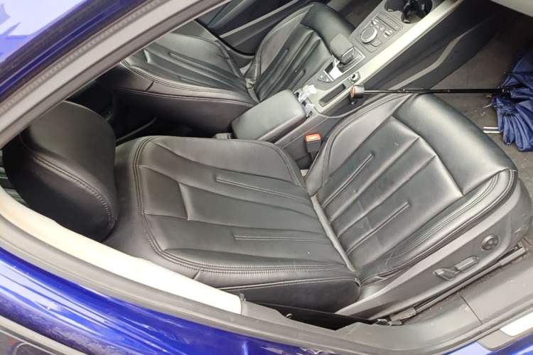 Used Audi A4L 2017 Plus 40 TFSI Ambition Model Right Front Seat