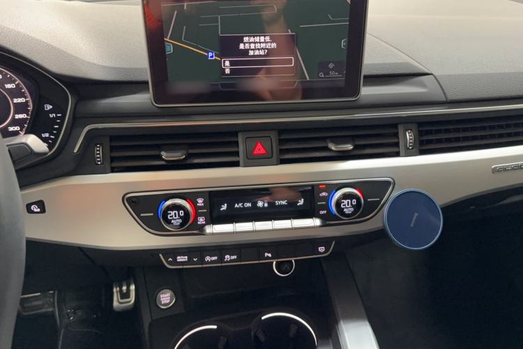 Used Audi A4L 2017 45 TFSI quattro Sport Edition Audio And AC Panel