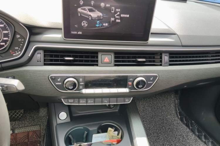 Used Audi A4L 2017 Plus 40 TFSI Style Edition Audio And AC Panel