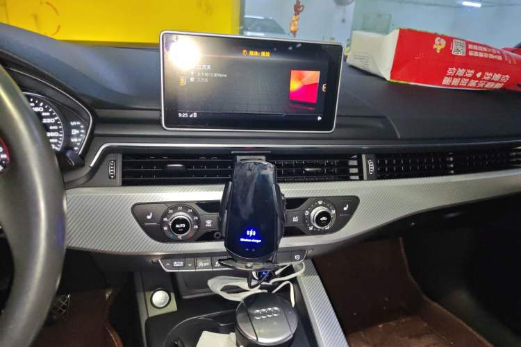 Used Audi A4L 2017 Plus 40 TFSI Fashion Model Audio And AC Panel