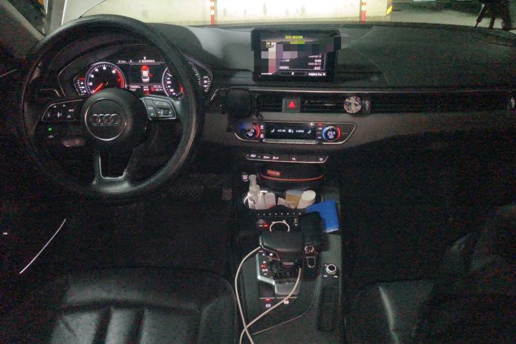 Used Audi A4L 2017 40 TFSI Style Edition Center Console