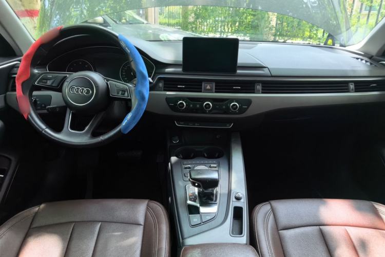 Used Audi A4L 2017 40 TFSI Ambition Edition Center Console