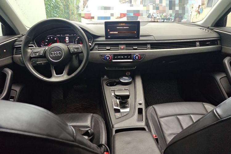 Used Audi A4L 2017 40 TFSI Style Edition Center Console