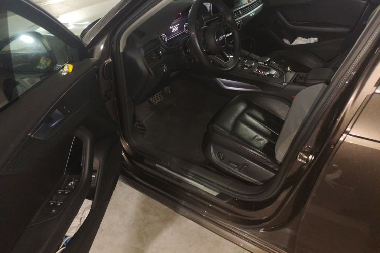 Used Audi A4L 2017 Plus 45 TFSI quattro Stylish Model Driver Seat
