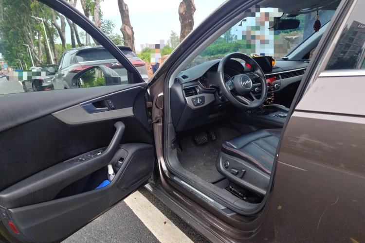 Used Audi A4L 2017 40 TFSI Ambition Edition Driver Seat