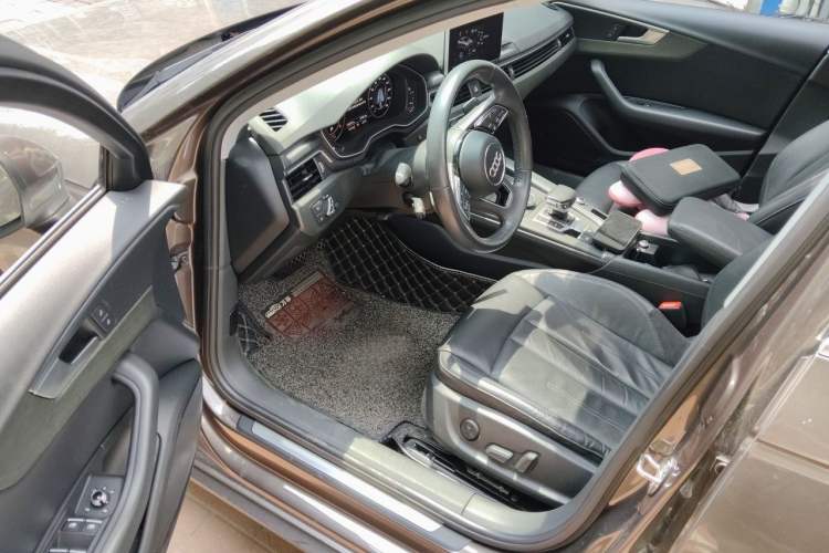 Used Audi A4L 2017 Plus 40 TFSI Style Edition Driver Seat