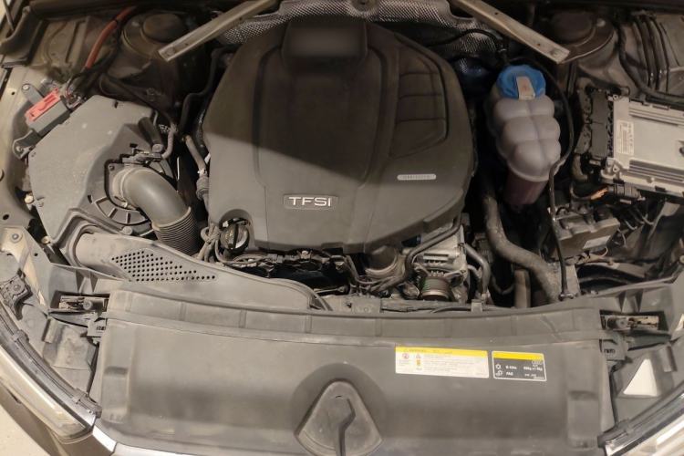 Used Audi A4L 2017 Plus 40 TFSI Fashion Model Engine Bay