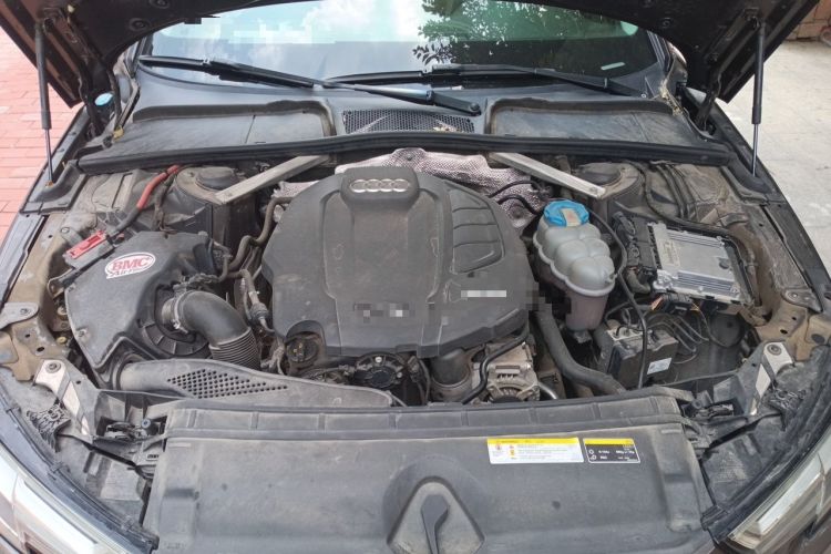 Used Audi A4L 2017 40 TFSI Style Edition Engine Bay