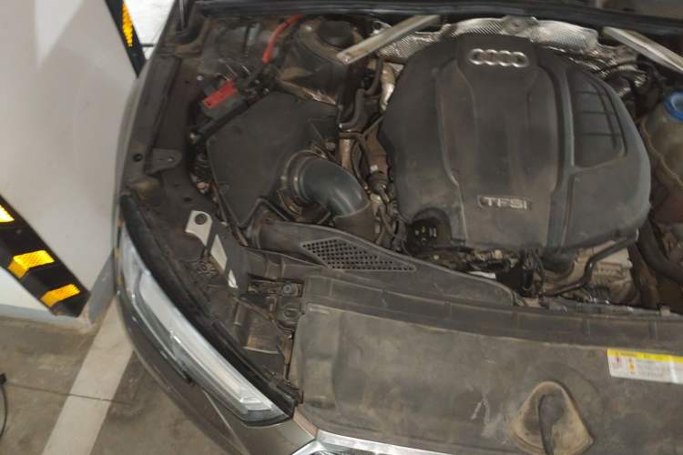 Used Audi A4L 2017 Plus 45 TFSI quattro Stylish Model Engine Bay Right