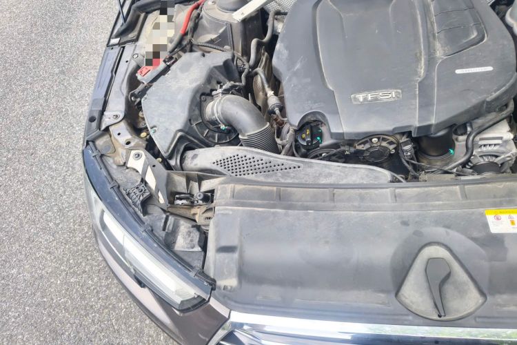 Used Audi A4L 2017 40 TFSI Style Edition Engine Bay Right