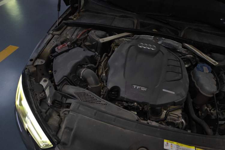 Used Audi A4L 2017 Plus 40 TFSI Fashion Model Engine Bay Right