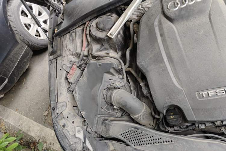 Used Audi A4L 2017 40 TFSI Ambition Edition Engine Bay Right