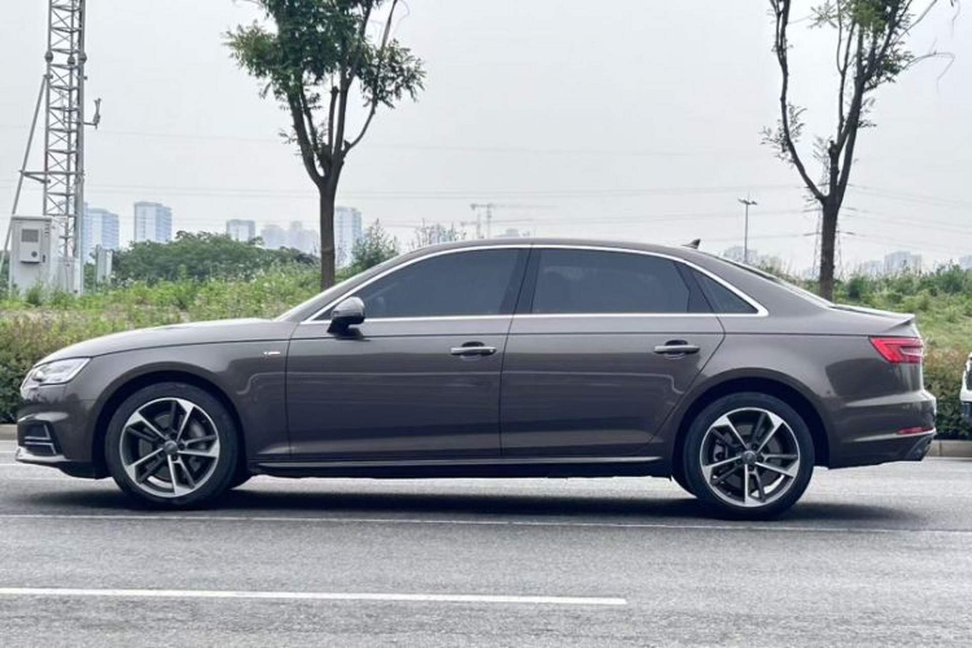 Used Audi A4L 2017 45 TFSI quattro Sport Edition Exterior 4